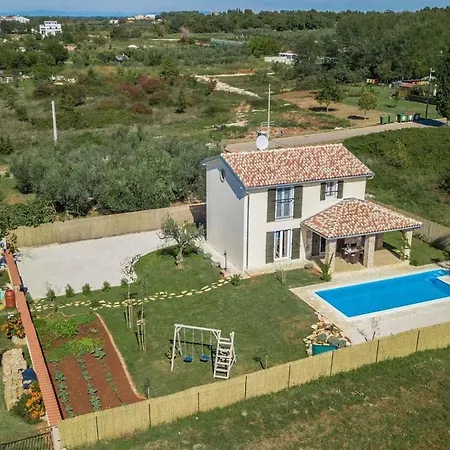 Mala Dom wakacyjny Novigrad (Istria)