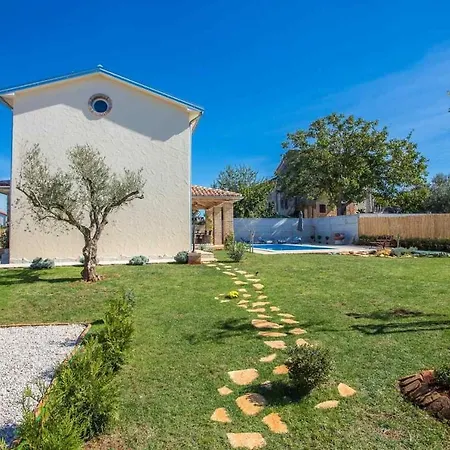 Mala Dom wakacyjny Novigrad (Istria)